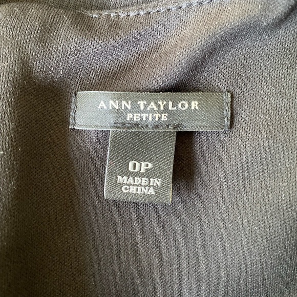 Ann Taylor petite black short sleeve peplum dress, size 0P - Picture 2 of 7